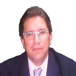 Santiago Efrain Velazquez Velazquez | Адвокат в en Guayaquil