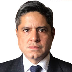 Cristobal Francisco Mantilla Moscoso | 律师在 en Guayaquil