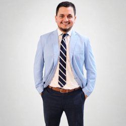 Harry Alberto Álvarez Fadul | 律师在 en Machala