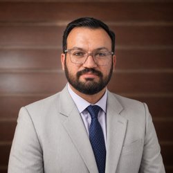 Oscar Molina | 律师在 en Cuenca
