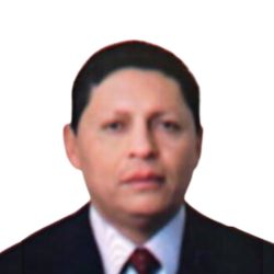 Julio César Lucas Chávez | 律师在 en Quito
