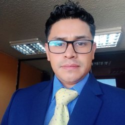 Darwin GUSTAVO Torres MENDOZA | 律师在 en Quito
