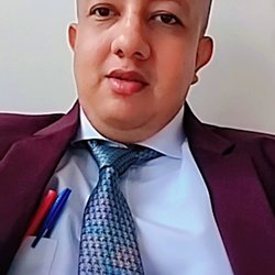 Boris Steven Munizaga Arteaga | 律师在 en Guayaquil